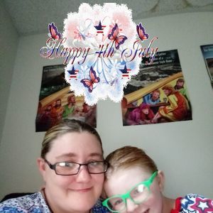 Meet your Posher, Leslie